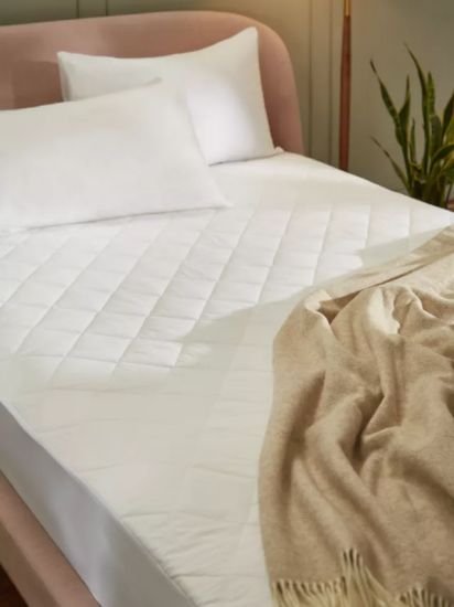 Temperature Balancing Smart Cool Mattress Protector
